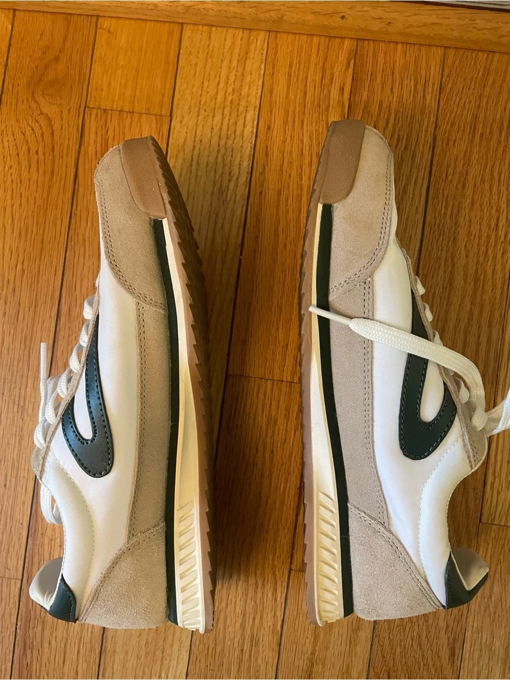 Tretorn White and Green Sneakers with Beige Suede Size 8